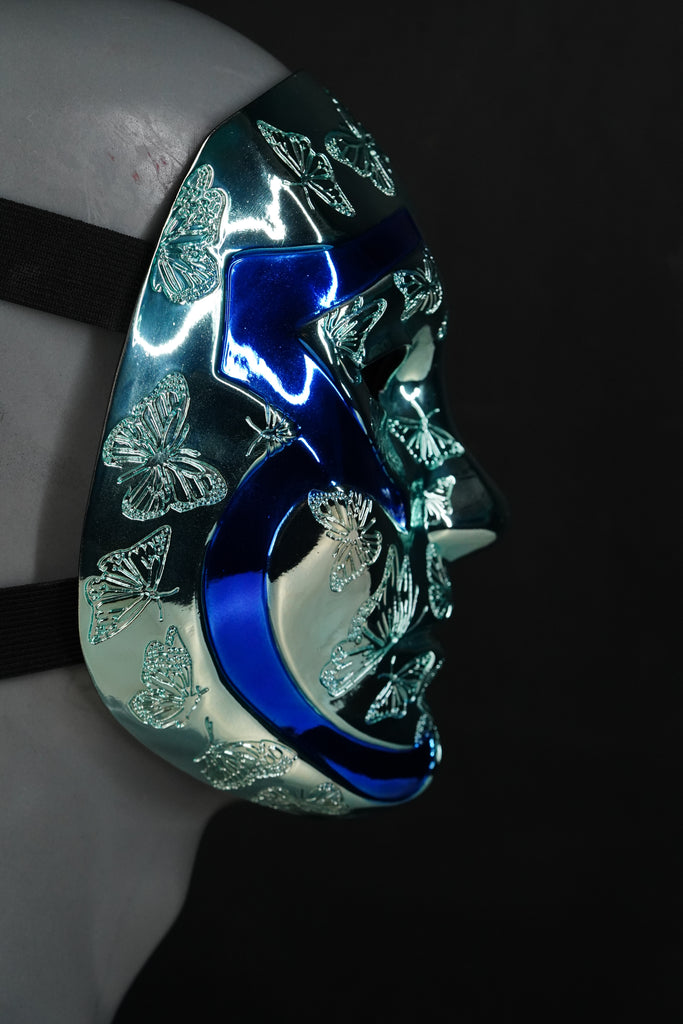 Johnny 3 Tears V Chrome mask from Hollywood Undead